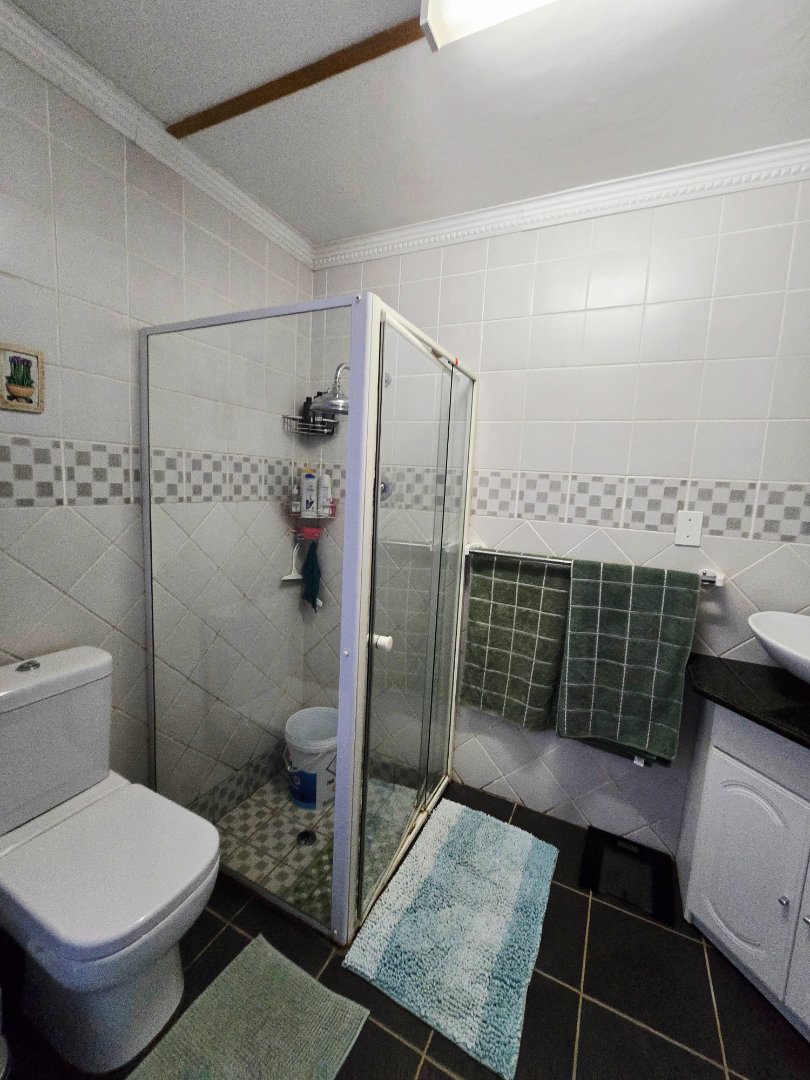 4 Bedroom Property for Sale in Wilkoppies North West